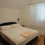 Marija Slano- Two-bedroom With Balcony And Sea View - 2 B *