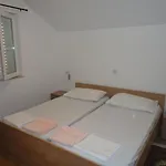 Marija Slano- Two-bedroom With Balcony And Sea View - 2 B Διαμέρισμα
