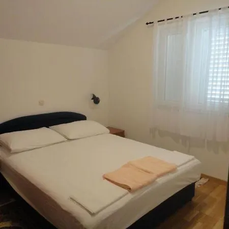 Marija Slano- Two-bedroom With Balcony And Sea View - 2 B *