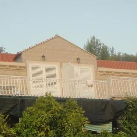 Marija Slano- Two-bedroom With Balcony And Sea View - 2 B * Slano