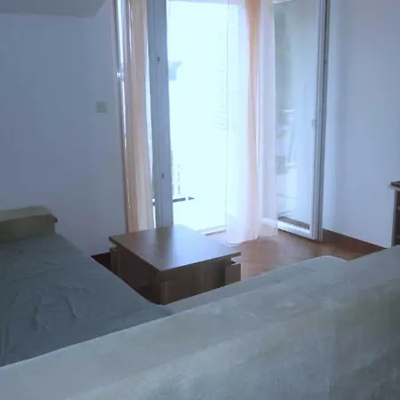 Marija Slano- Two-bedroom With Balcony And Sea View - 2 B شقة