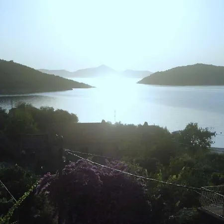 Διαμέρισμα Marija Slano- Two-bedroom With Balcony And Sea View - 2 B *